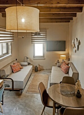 Superior Studio | Living area