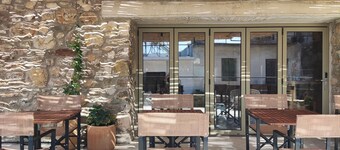 Pyrgi Cretan Living & Spa