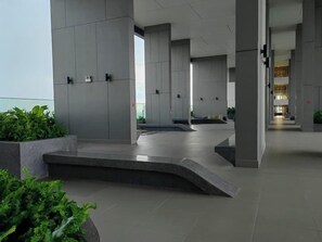 บริเวณภายนอก