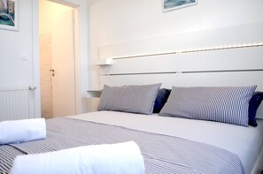 Apartment, 2 Schlafzimmer, Raucher, Balkon | 2 Schlafzimmer