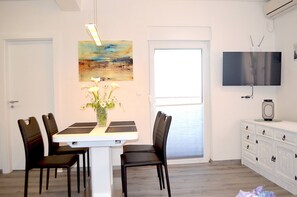 Apartment, 2 Bedrooms, Smoking, Balcony | Dining - Panoramic View Apartment Marijane (Preko)