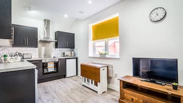 Fridge, microwave, oven, toaster