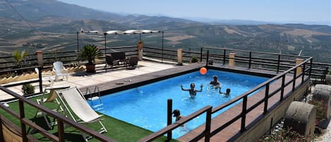 Alberca al aire libre