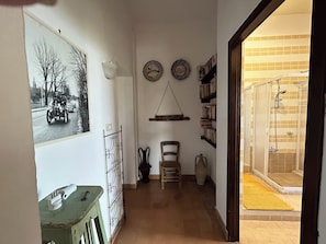 Apartment, 2 Bedrooms, Terrace, Garden View | Living room