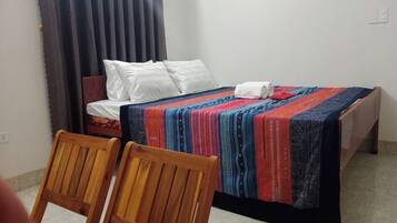 Classic Double Room | Living area