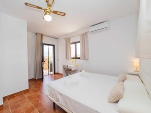 3 bedrooms, desk, iron/ironing board, travel cot