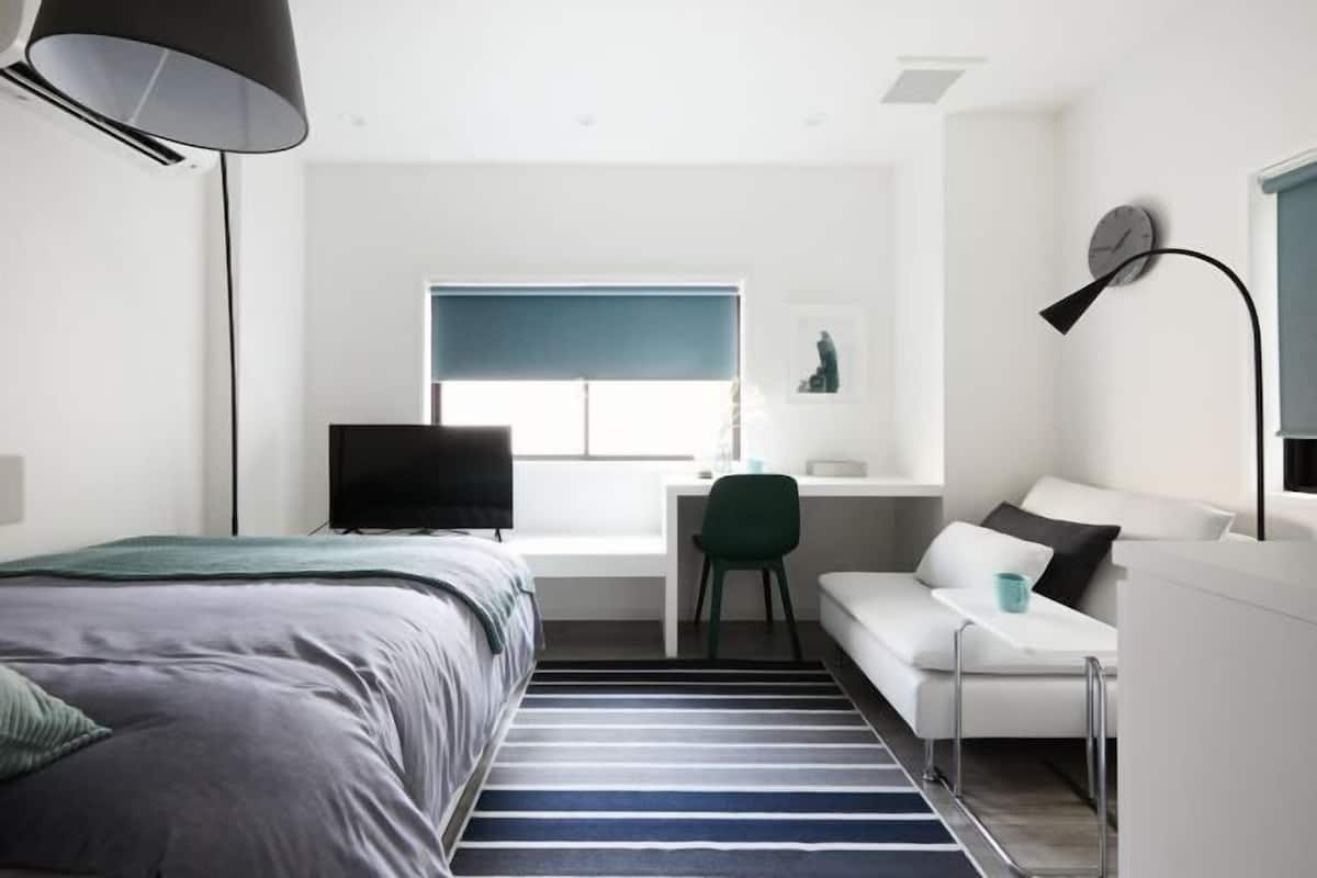 1 bedroom, down duvets, individually decorated, individually furnished