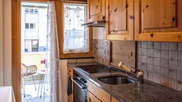 Kühlschrank, Ofen, Geschirrspüler, Toaster