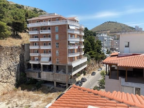 Apartamento, 1 quarto, para fumantes, sacada | Entrada da propriedade