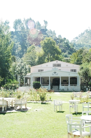 Aerial view - Hotel White Palace (Swat)