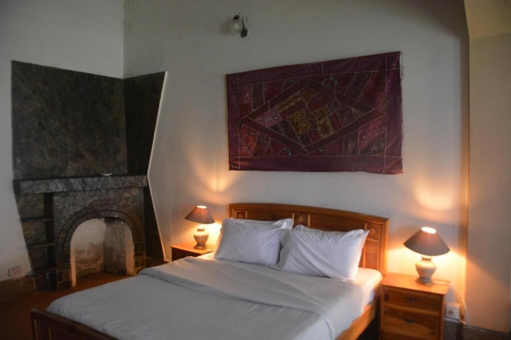 Soundproofing, iron/ironing board, free WiFi