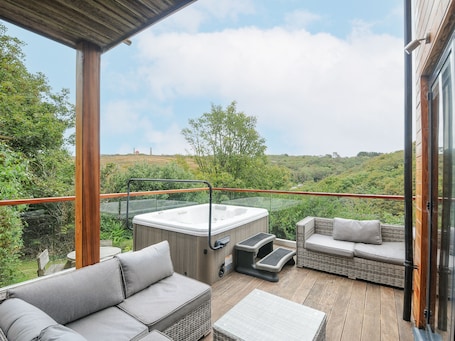 ์ฝํฐ์ง | ๋ด๋ถ