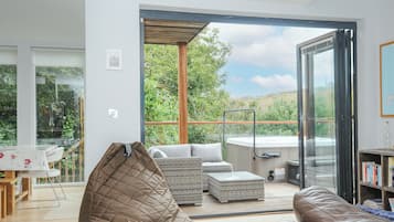 Cottage | Living area