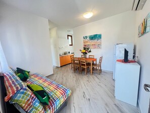 Appartement, 2 chambres, patio, vue jardin | 3 chambres
