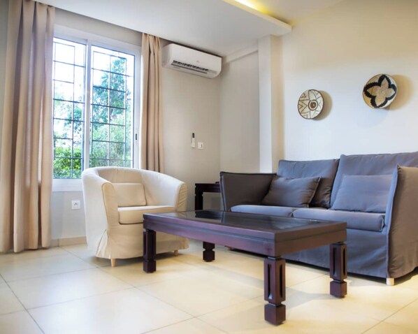 Deluxe-Apartment, 1 Schlafzimmer | Wohnbereich