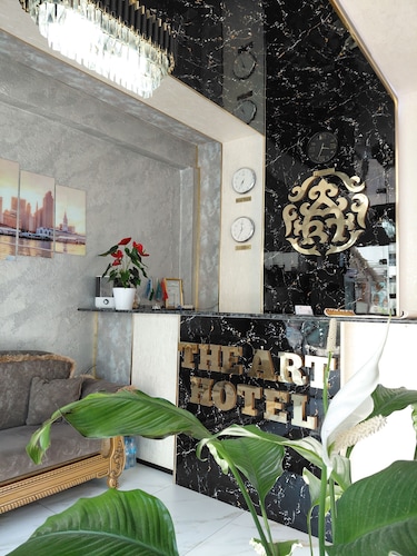 The Art Hotel 