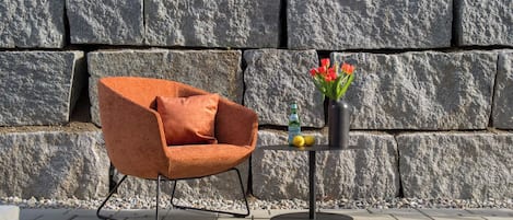 Terrific M Apartment with balcony | Terrasse/Patio