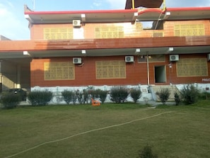 Exterior - SPTC Motel & Resort (Swat)