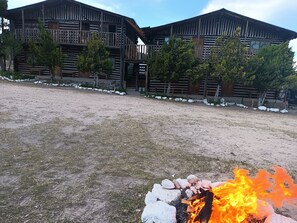 Room, 1 Bedroom, Patio, Mountain View | Kawasan hartanah