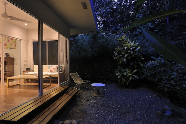 Deluxe Studio | Garden view