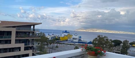 Appartement, 2 slaapkamers, terras, uitzicht op zee | Balkon