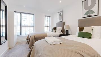 House | 2 bedrooms, iron/ironing board, free WiFi, bed sheets