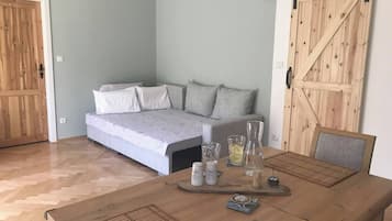 Apartamento, 1 quarto, sacada, vista para a cidade | Opções para refeição
