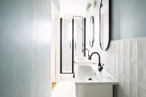 Dusche, Haartrockner