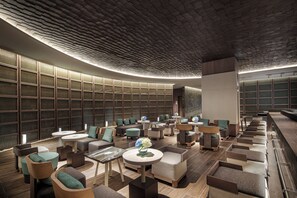 2 quầy bar/khu lounge 