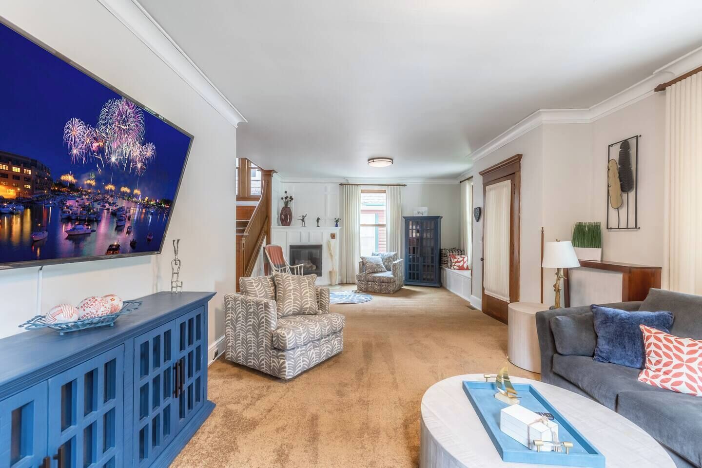 Smart TV, fireplace, foosball, offices