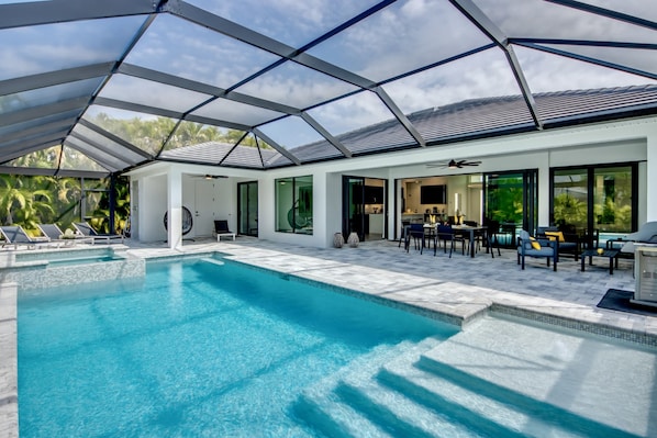 Außenpool, beheizter Pool