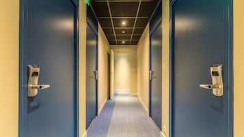 Handrails in hallways