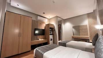 Free WiFi, bed sheets