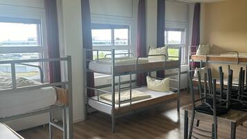 Zimmer | 1 Schlafzimmer, Schreibtisch, kostenloses WLAN, Bettwäsche