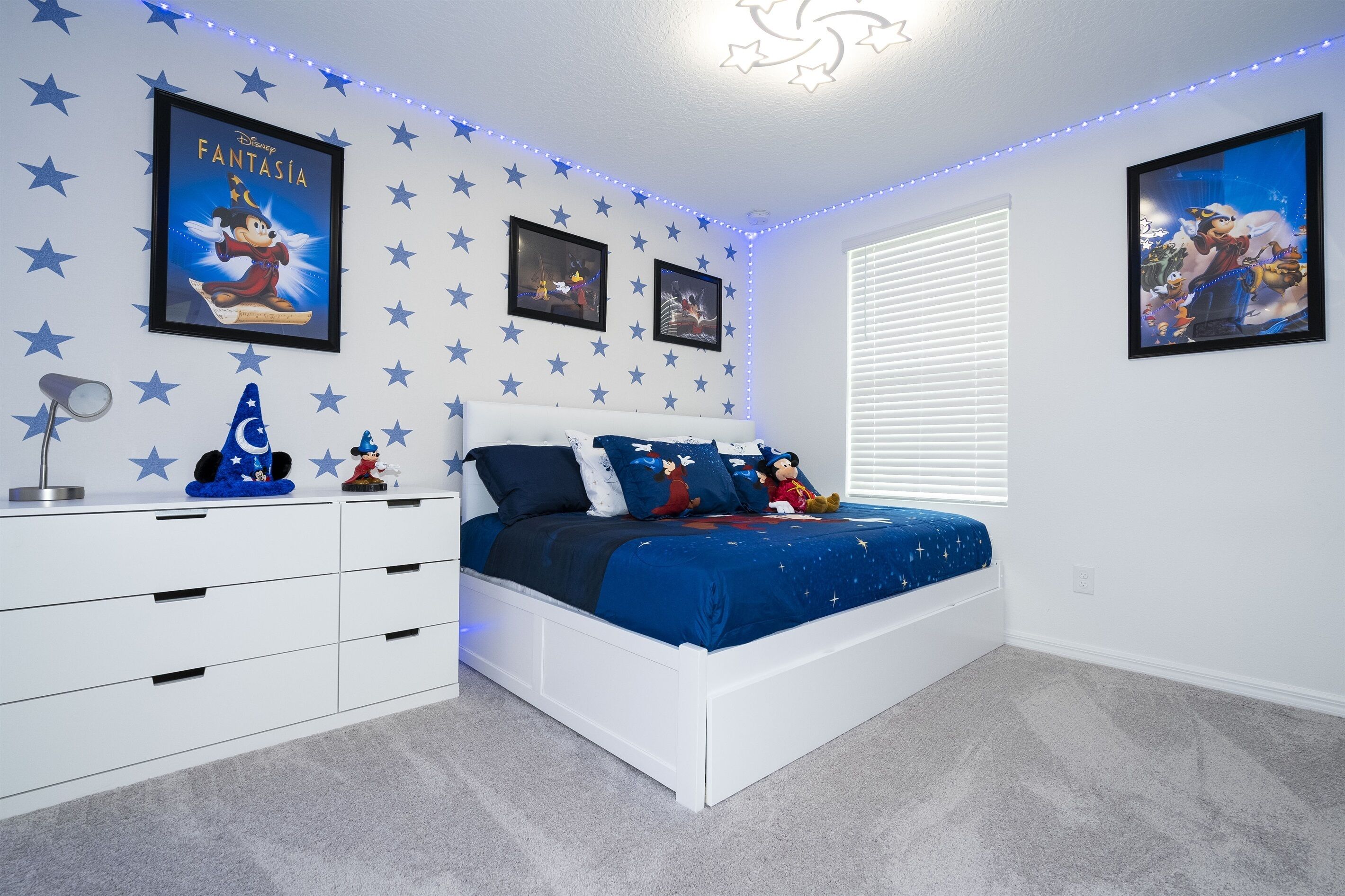 3Bed Townhouse Near Disney - Mickey Sorcerer Room
