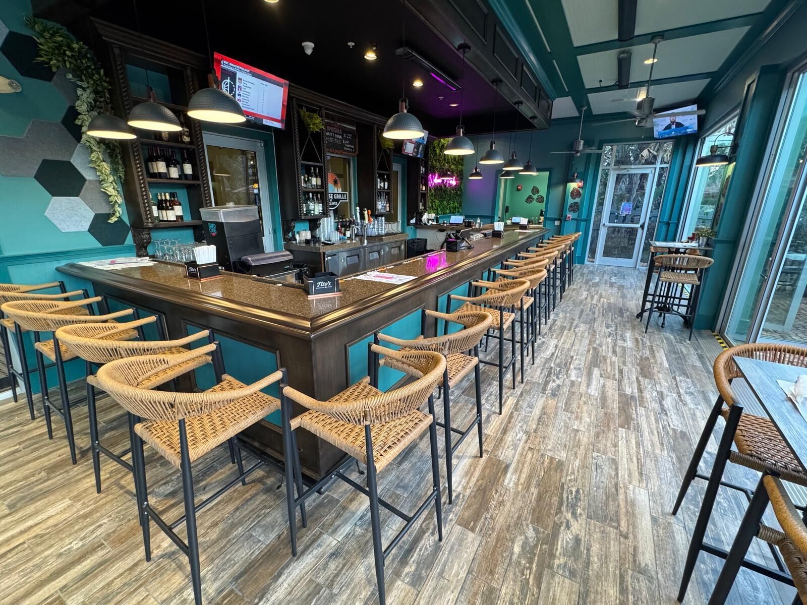 Bar (en la propiedad)