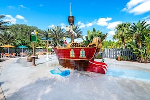 Children's area - 3BR Townhome near Disney | Pool, Arcade, Gym & Mini Golf (Davenport)