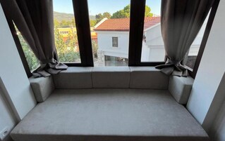 Exclusive Σουίτα, 1 Queen Κρεβάτι με Καναπέ-Κρεβάτι, Θέα στον Κήπο | Σεντόνια από αιγυπτιακό βαμβάκι, κλινοσκεπάσματα υψηλής ποιότητας 