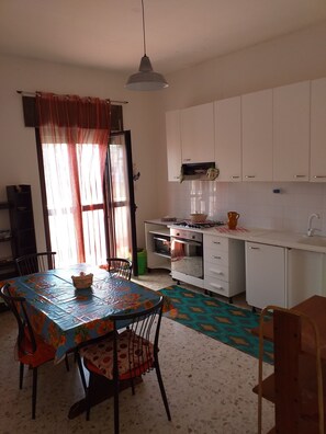 Interior - Villa Alma, Independent Apartment In Villa 700mt to The Sea (Bari)