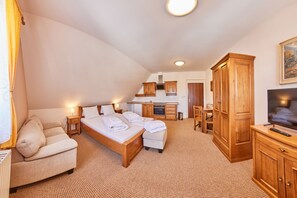 Superior Room | 1 bedroom, blackout drapes, free cribs/infant beds, free WiFi - Wellness Resort Bouda Malá Úpa (Mala Upa)