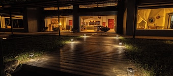 Private Safari House, 5 minutes  from South Luangwa National Park