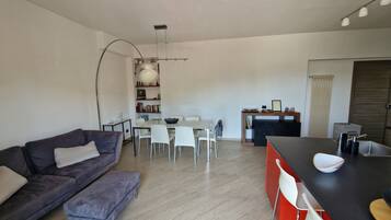 Flat-screen TV, DVD player