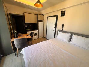 Classic Apartment | Balcony view