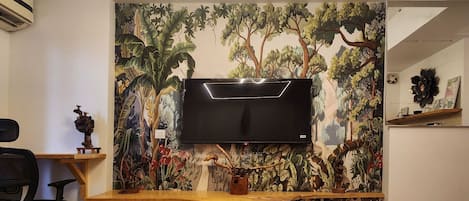 Comfort Townhome, 1 King Bed | 1 bedroom, free WiFi