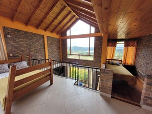 3 多间卧室、熨斗/熨衣板、免费 WiFi、床单