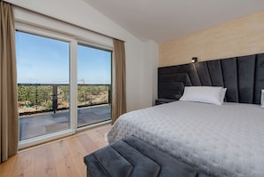 Villa, Multiple Bedrooms, Private Pool, Mountain View | 7 bedrooms, free cribs/infant beds, bed sheets - Villa Leon (Policnik)