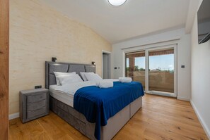 7 habitaciones, cunas gratuitas y ropa de cama 