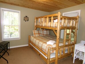 4 Schlafzimmer, kostenloses WLAN, Bettwäsche