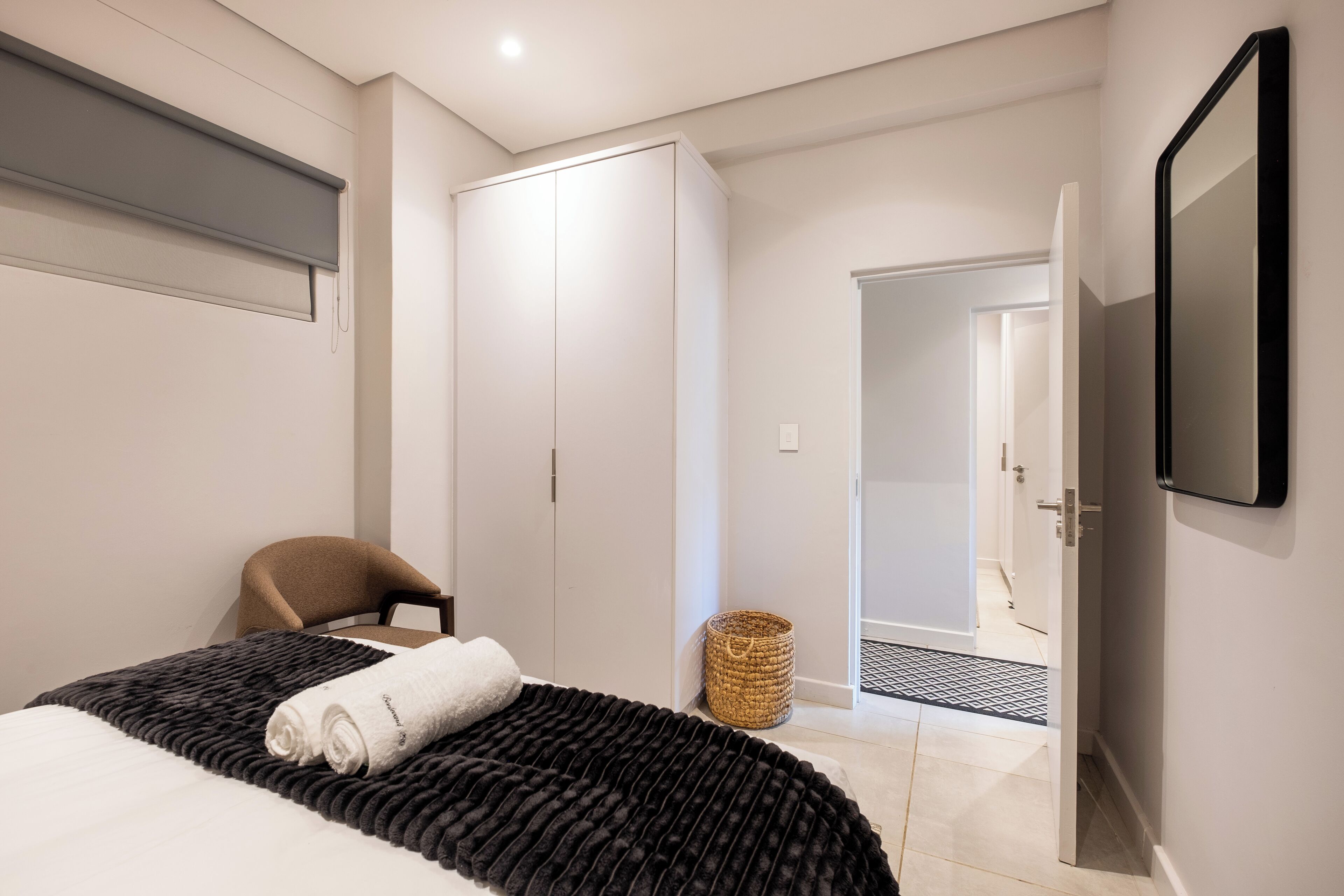 1 habitación y caja de seguridad en la habitación 