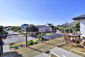 Deluxe Penthouse, Bay View | Terrace/patio - 82 Steps to the Beach (Pringle Bay)